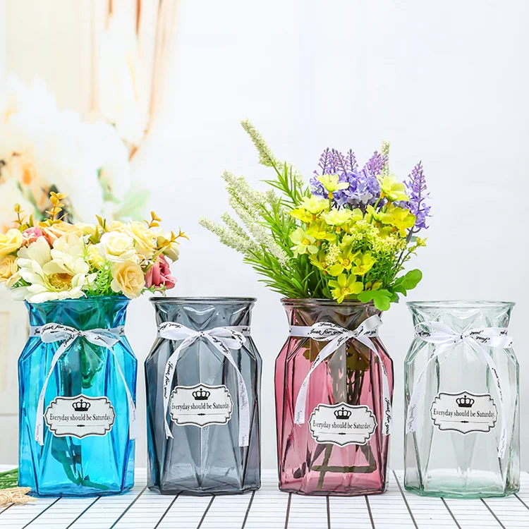 

2020 Amazon Hot Sales Wholesale Colorful Transparent Flower Vase Retro Style European Strip Crystal Glass Vase, Seven color