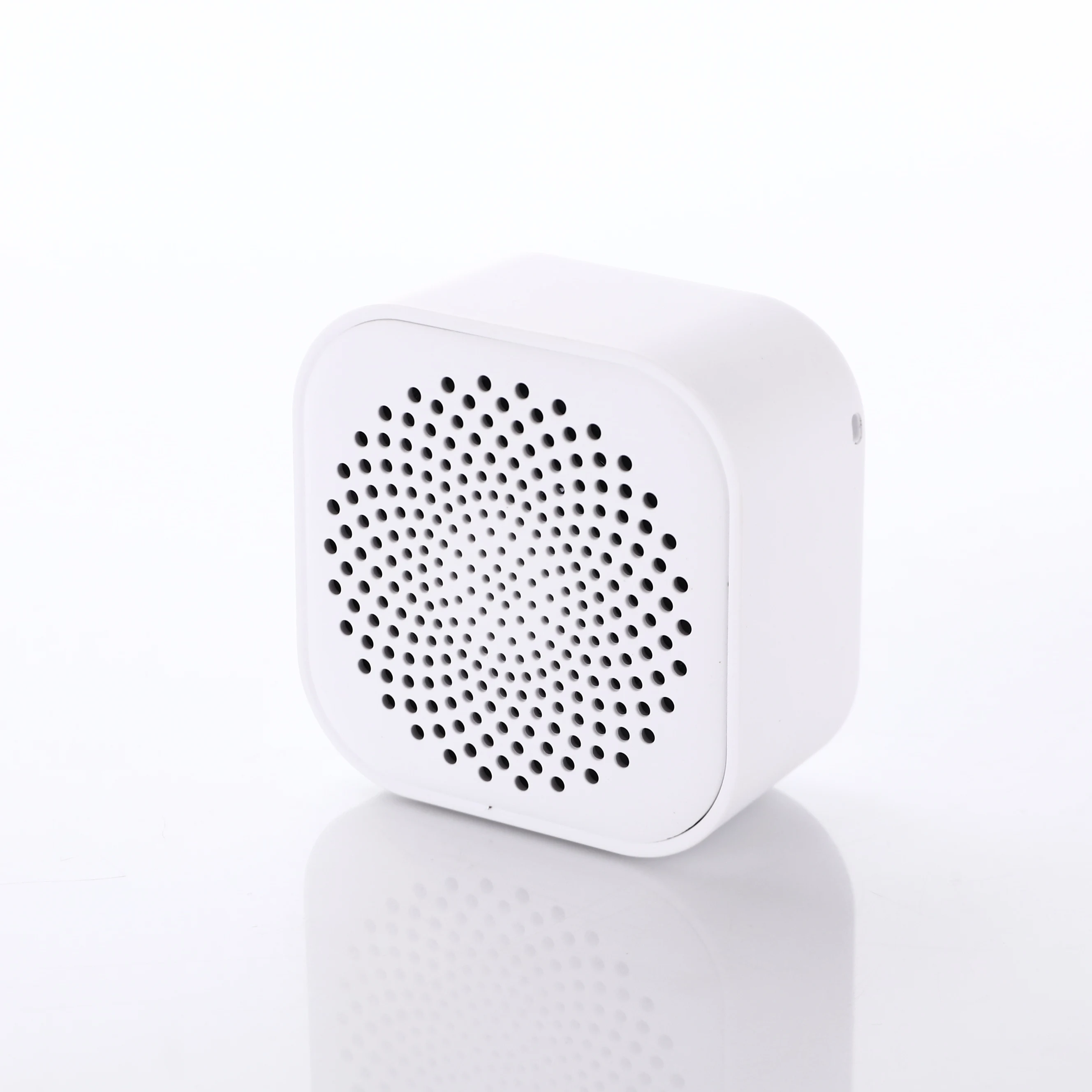 

Outdoor Wireless Speaker AI Control Wireless Portable Mini Wireless Speaker Stereo Bass with Mic HD Quality Call, White/black/pink/green/blue/yellow/