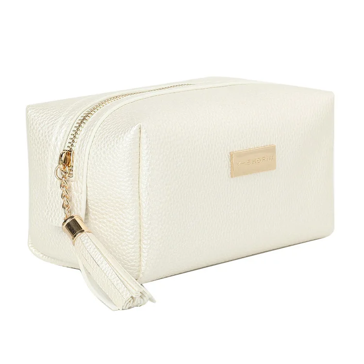 

Fashion Vegan Leather Cosmetic Zipper Bag with Tassel Wholesale PU Makeup Bag Private Custom Logo, Customized color