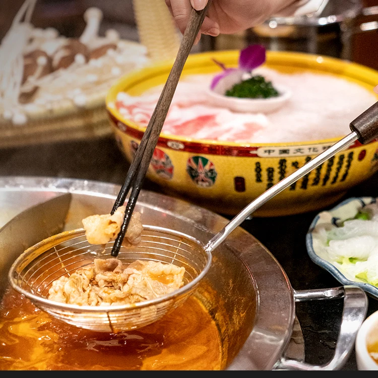 
304 Chinese style hot pot fine mesh strainer colander food strainer stainless steel strainer with wooden handle 