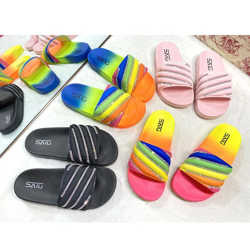 

PVC SUMMER WOMEN FASHION DIAMOND SLIPPERS LADY RHINESTONE SLIDES WOMEN PINK SANDALS SLIPPERS, Pink ,black,multi orange, multi peach