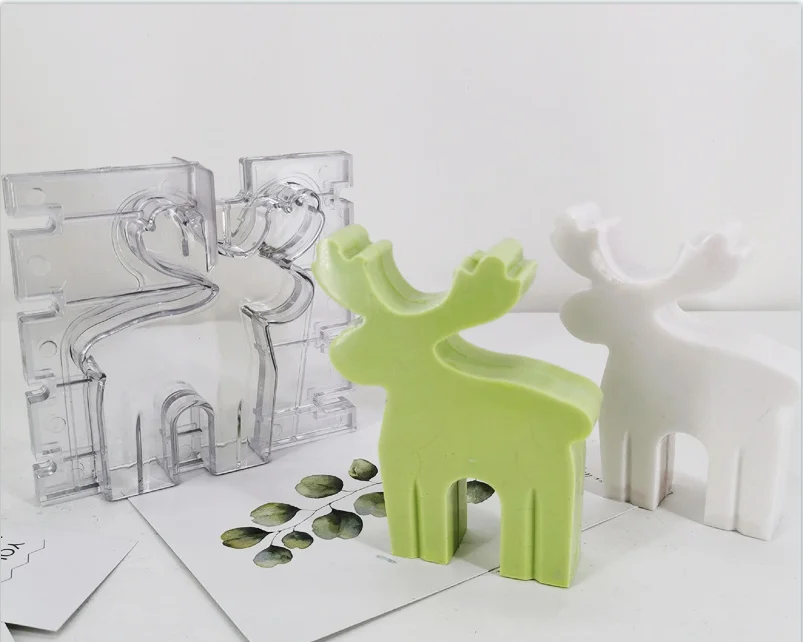 

LOVE'N LV739D Christmas Candle Deer DIY Plastic Candle Mold, White