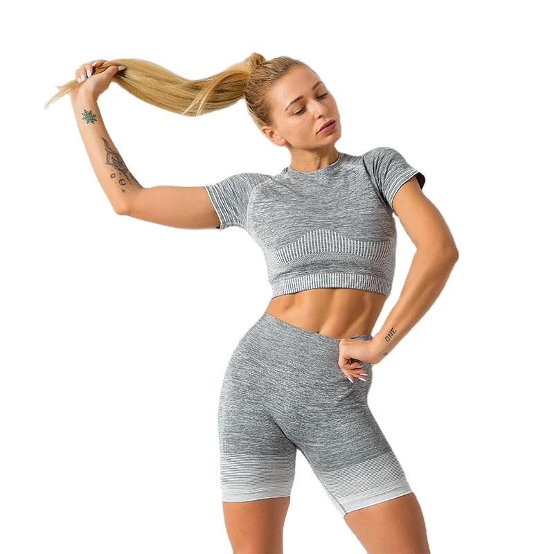 

WHITE Amazon running short sleeve suit seamless Yoga suit women summer Euramerican fitness tight pants Yoga Set