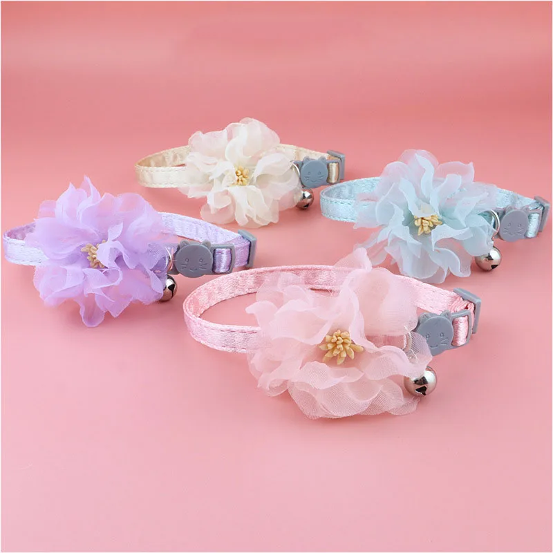 

ins Style Cat Collar Designer Pet Collar Flower Shape Outdoor Luxury Dog Collar