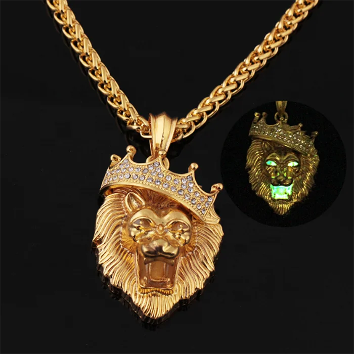 

Hot Sale Diamond Studded Crown Lion Head Hip Hop Dark In The Glow Luminous Necklace