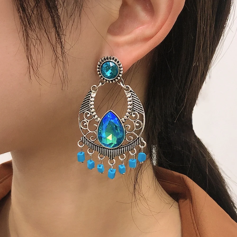 

Kaimei 2021 hot new product popular street style tassel inlaid diamond earrings Fashion resin multi-color indian earrings jhumka, Many colors fyi