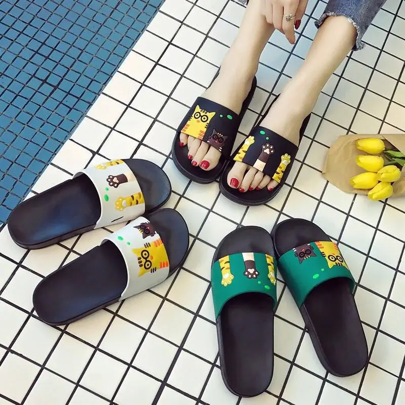 

New Design Summer Indoor Cartoon Bathroom Slippers Slidder Shoes Bear Slippers, 31 colors