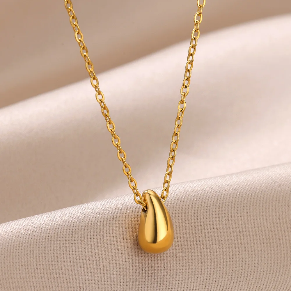 

Lateefah OEM Dainty Waterproof 18K Gold Plated Simple Water Drop Pendant Necklace