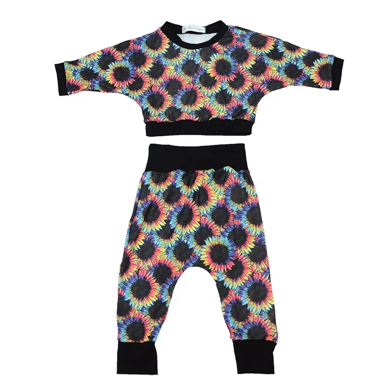 

New custom Long sleeves print boys and girls winter print 2-piece set boutique kids outfit