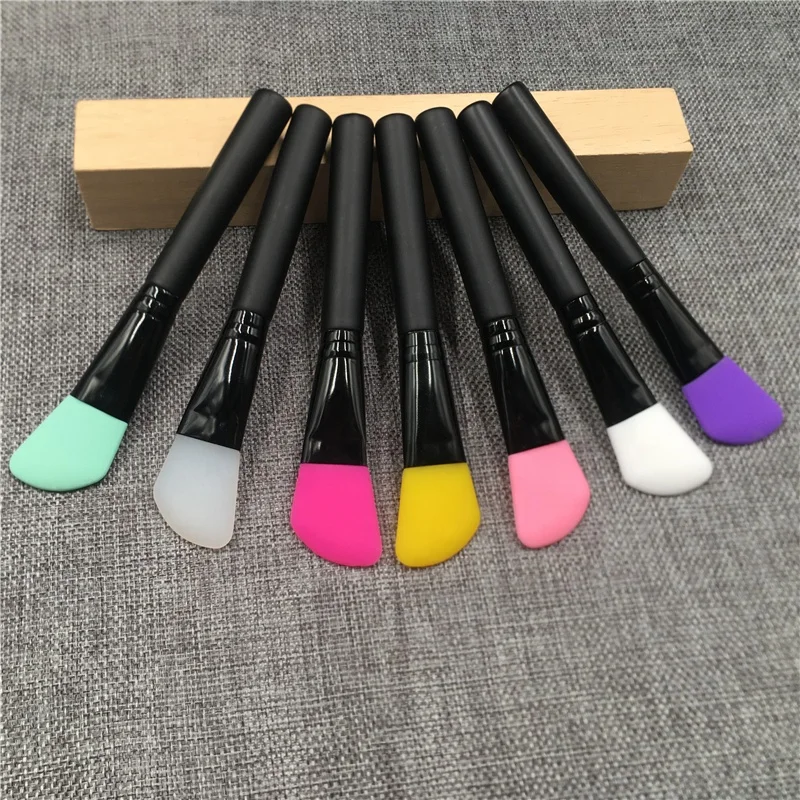 

2021 Colorful DIY Spa Spatula Wood Handle Silicone Facial Mask Brush Private Label Clay Mud Applicator For Girls