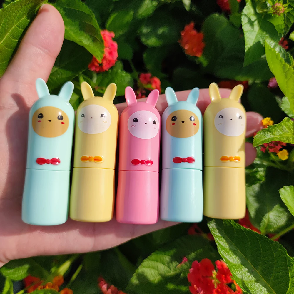 

New OEM acceptable brand new mini cute alpaca cartoon toy lip balm moisturizing organic SPF 15 lip balm, Customization welcome