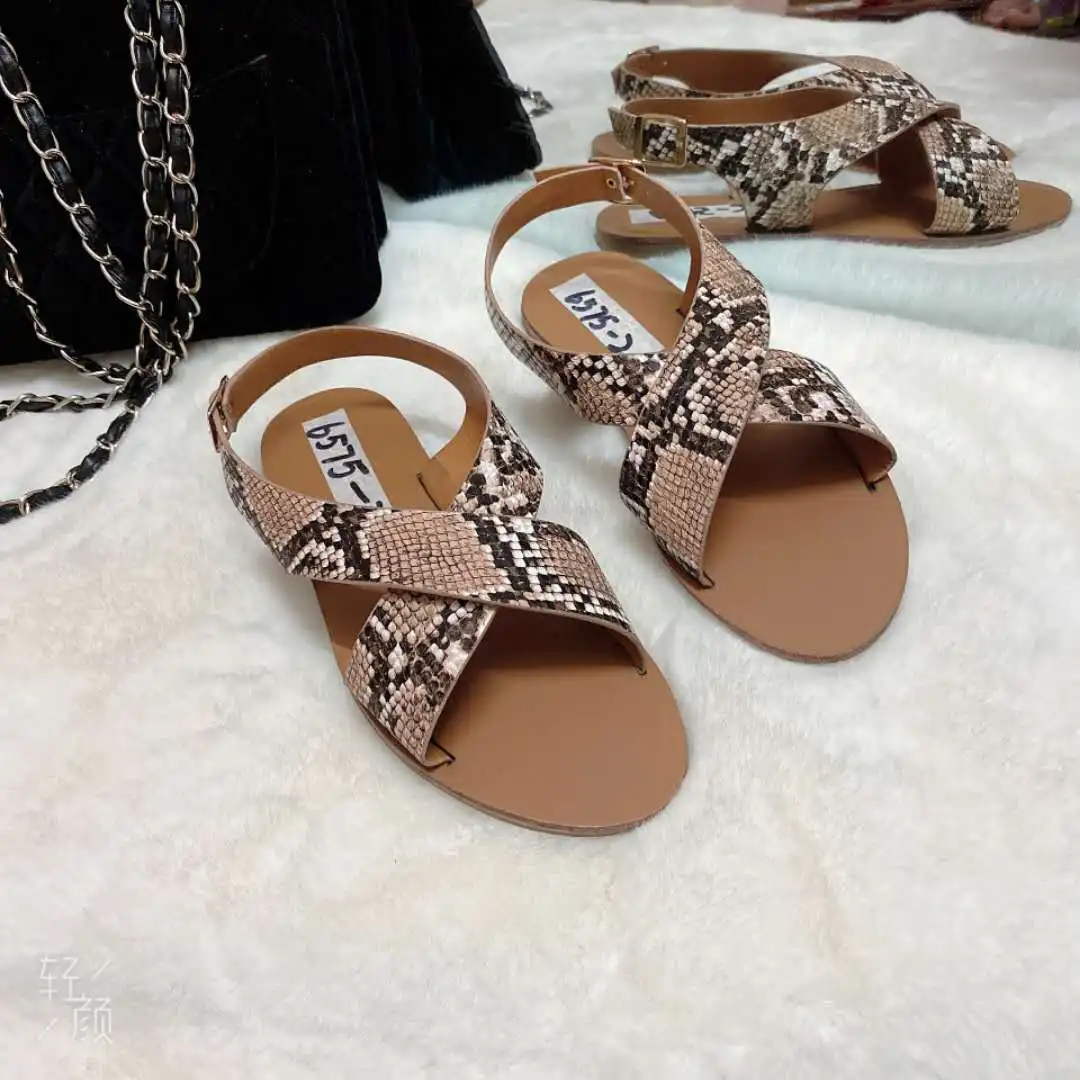 

2020 Sexy snakeskin new flat sandals party out European and American fashion slippers, Brown pink green black or customized