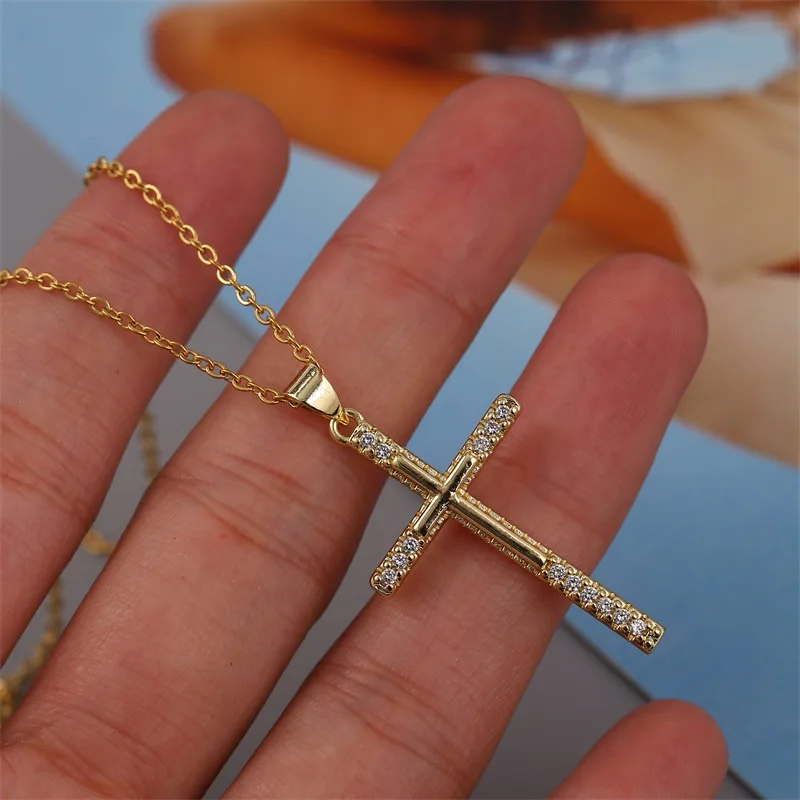 

Religious 18K Real Gold Plating Cubic Zircon Cross Pendant Necklaces Micro Pave CZ Cross Necklaces For Christian Jewelry