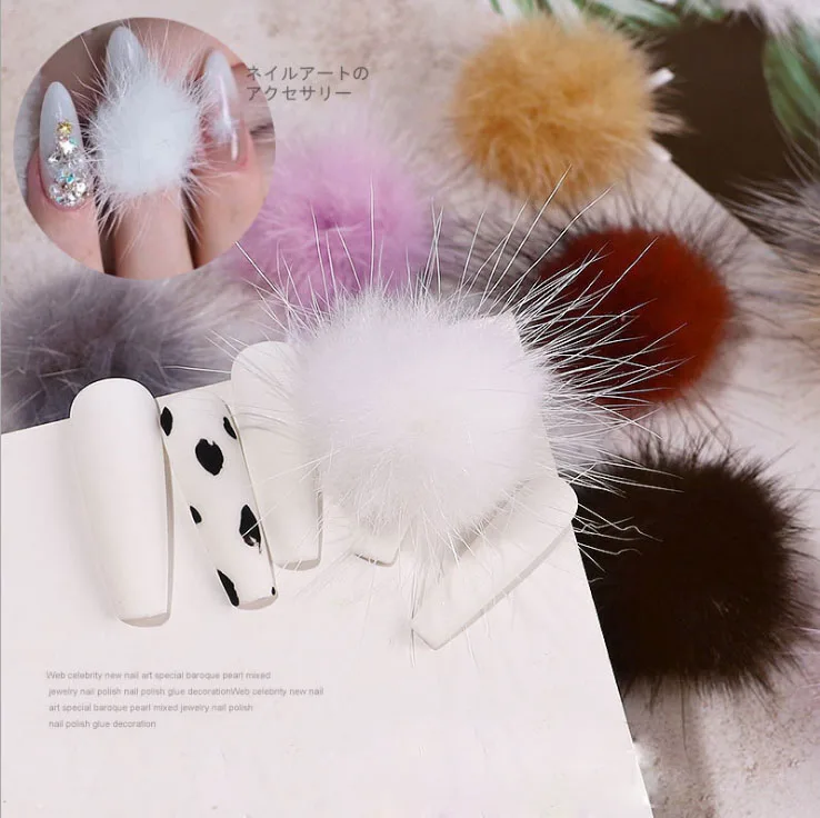 

2021 New Arrivals Hot Selling Nail Art Magnetic Fur Pom Pom Balls For Nail Decoration, As image show