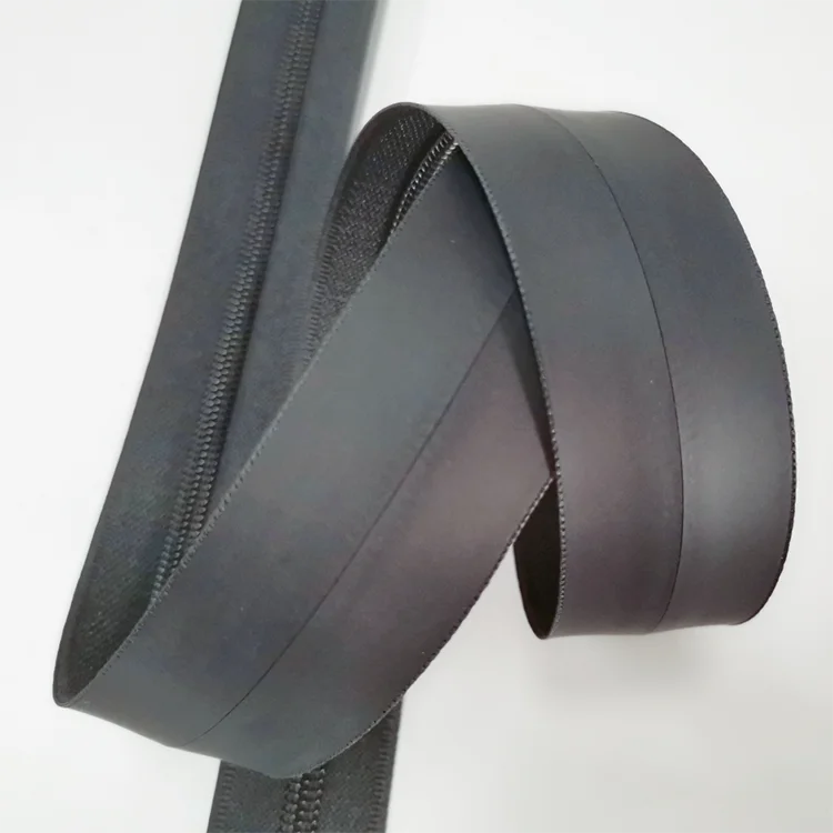 

Long Chain PU Nylon Waterproof Zipper Special Zipper, Black