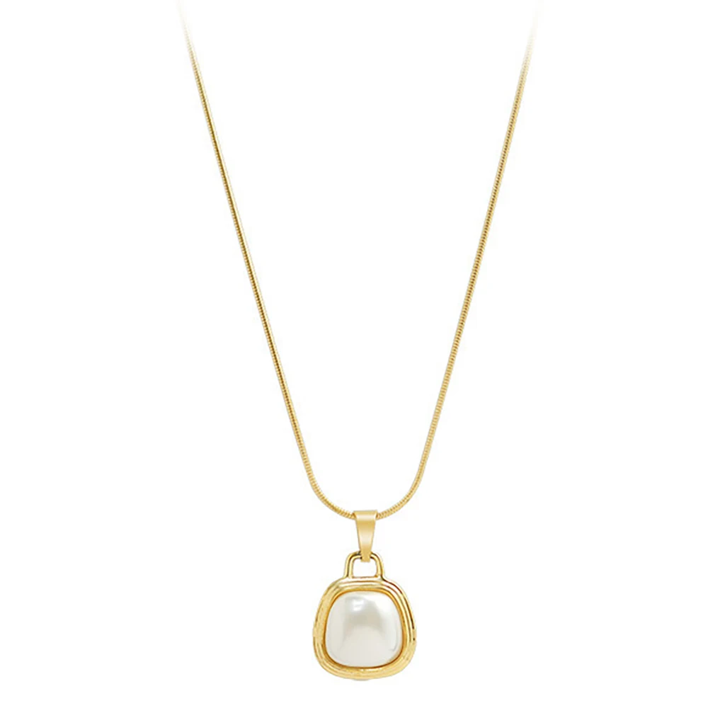 

18k Gold Pvd Plated Stainless Steel initial Necklace Women Girls Black White Pearl Pendant Necklaces Jewelry
