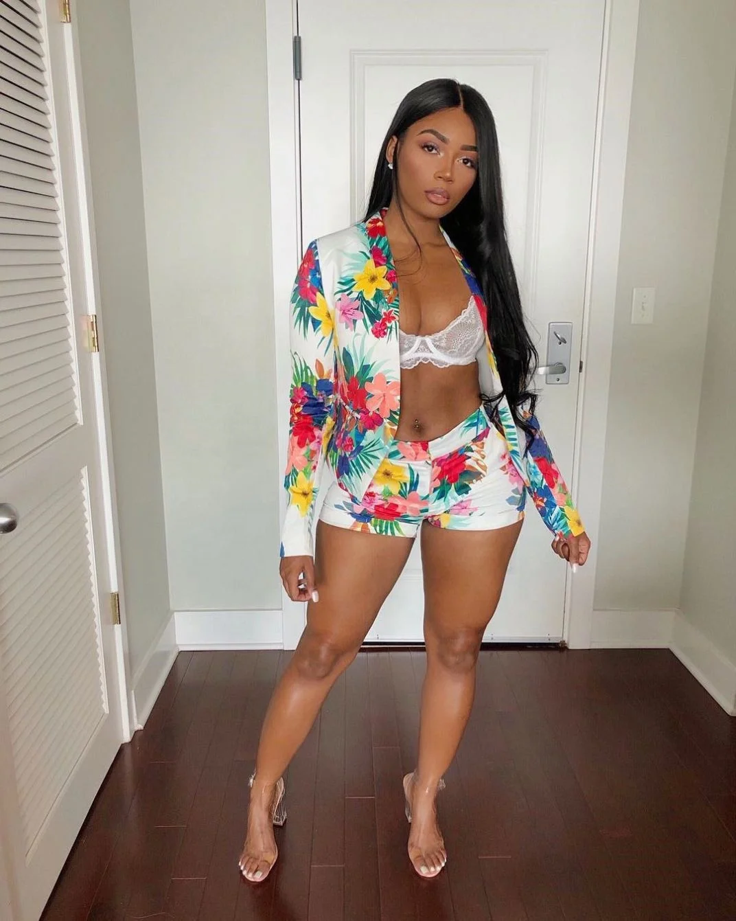 

VOOGUE LM993 Sexy Women's Printed Shorts Suit Two-piece Suit