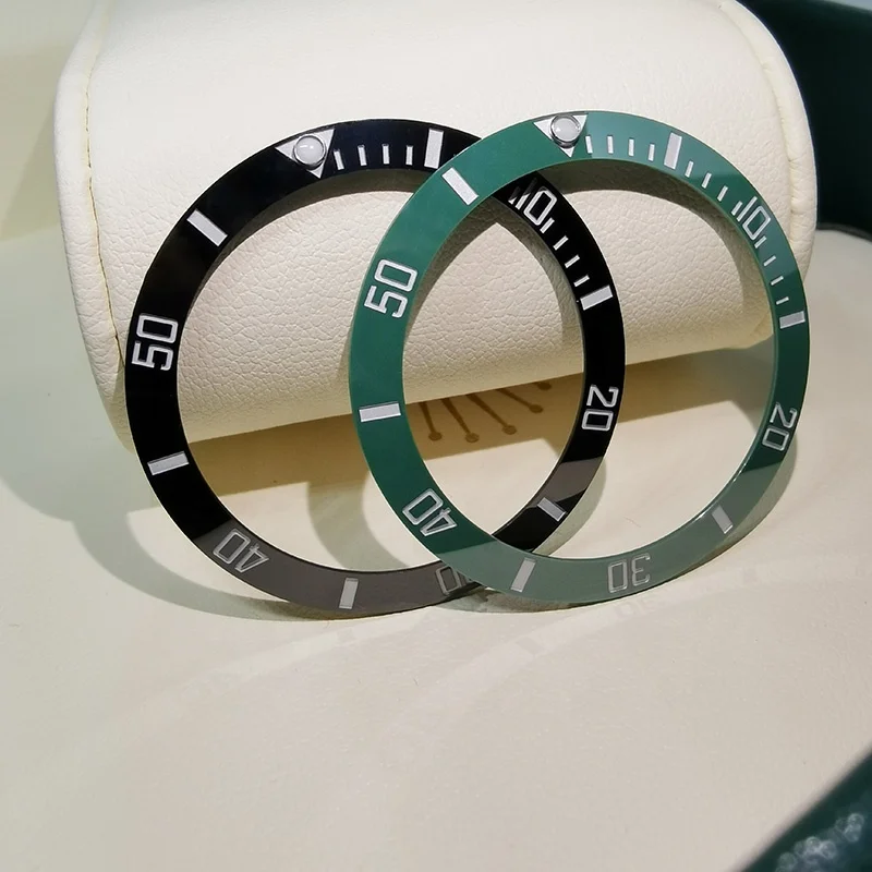 

38Mm/38.5mm Emerald Green Original Ceramic Base Metal Rainbow Watch Bezel Inserts Inner Bezel Watch