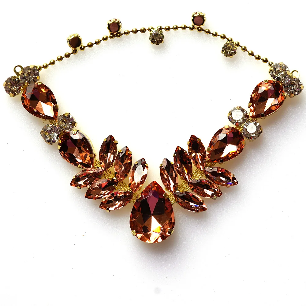 

factory direct diamond V-shaped shoe decorations for sandals for lady, Grey/championl/gold