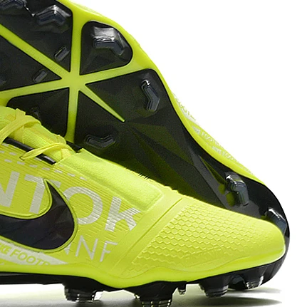 

Phantom VNM FG39-45 Breathable and comfortable low top football shoes, Green