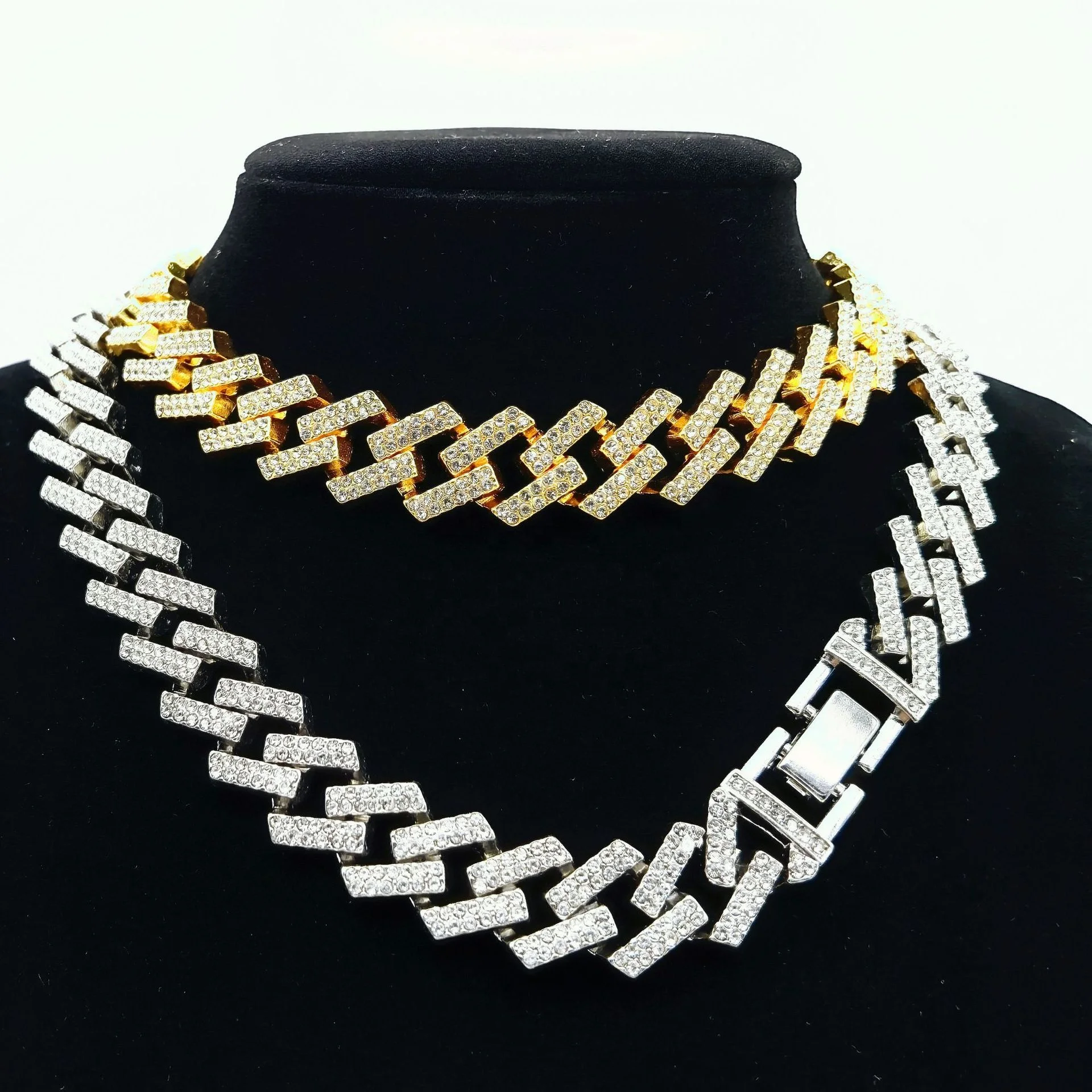 

Discount men's hip hop chain gold plated bling rhinestone diamond iced out cuban link chain necklace