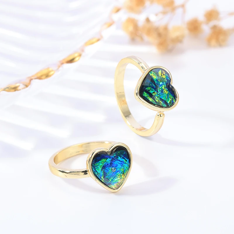 

HOVANCI Wholesale Dreamy Color Opal Tiny Heart Shape Open Adjustable Finger Rings For Women Jewelry