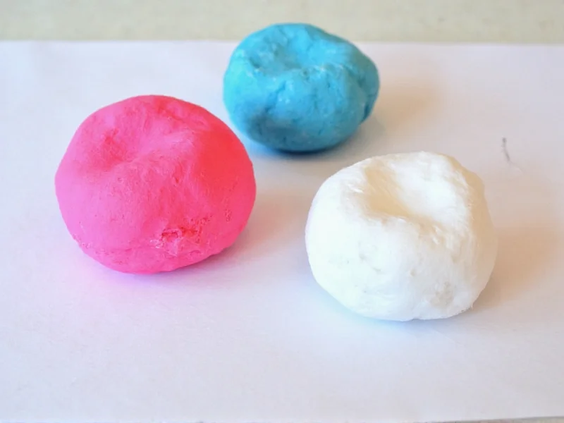 DIY Puffy Paint: 3-Ingredient Recipe That Actually Puffs