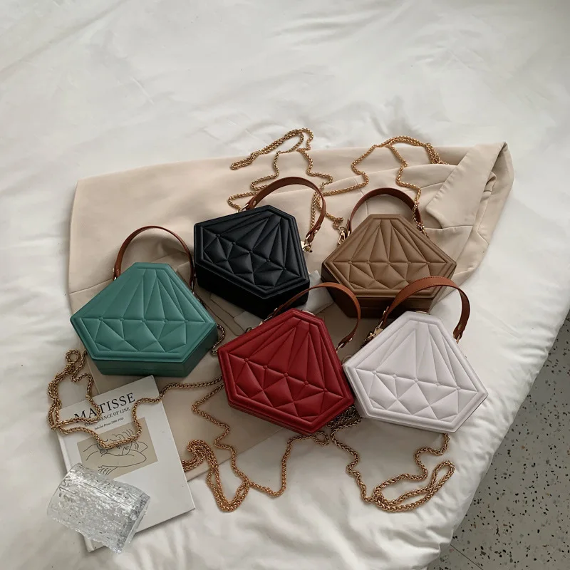 

2022 fashion women handbag diamond shape clutch purse solid color pu leather triangle box dinner bag with chain, 6 colors
