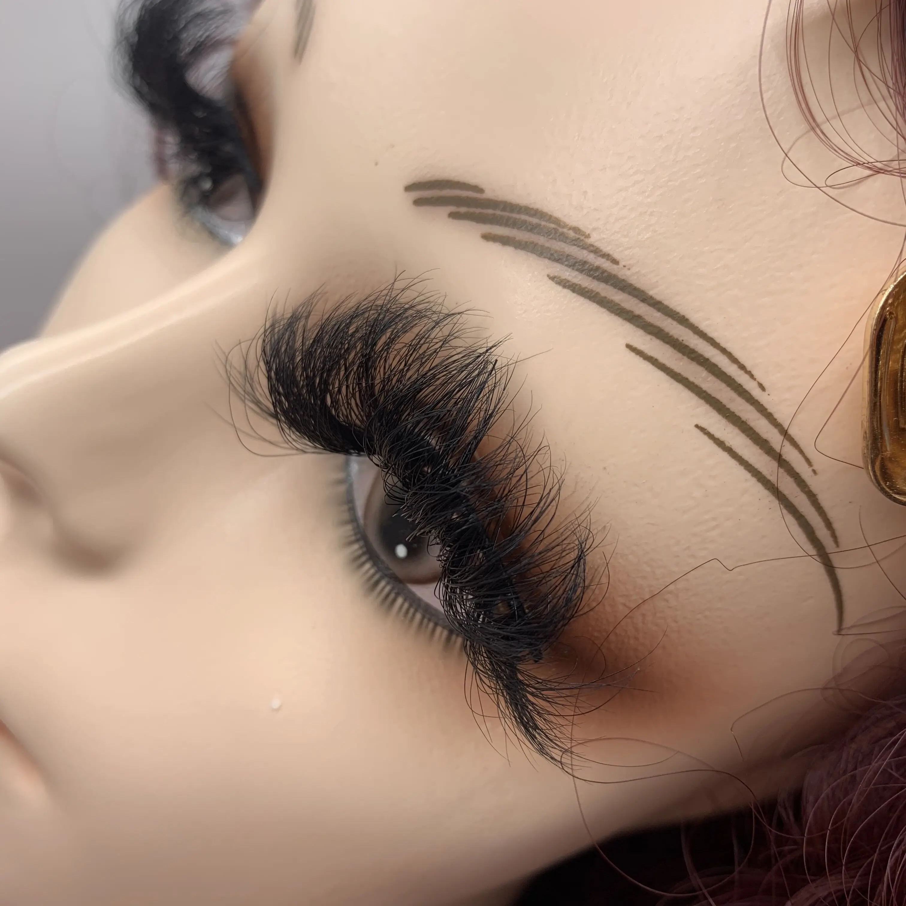 

Fluffy Curly Eyelashes 5d Natural Look Mink Lashes 3d Bulk Wholesale Luxury 25mm Mink Eyelash On Model With Custom Eyelash Box