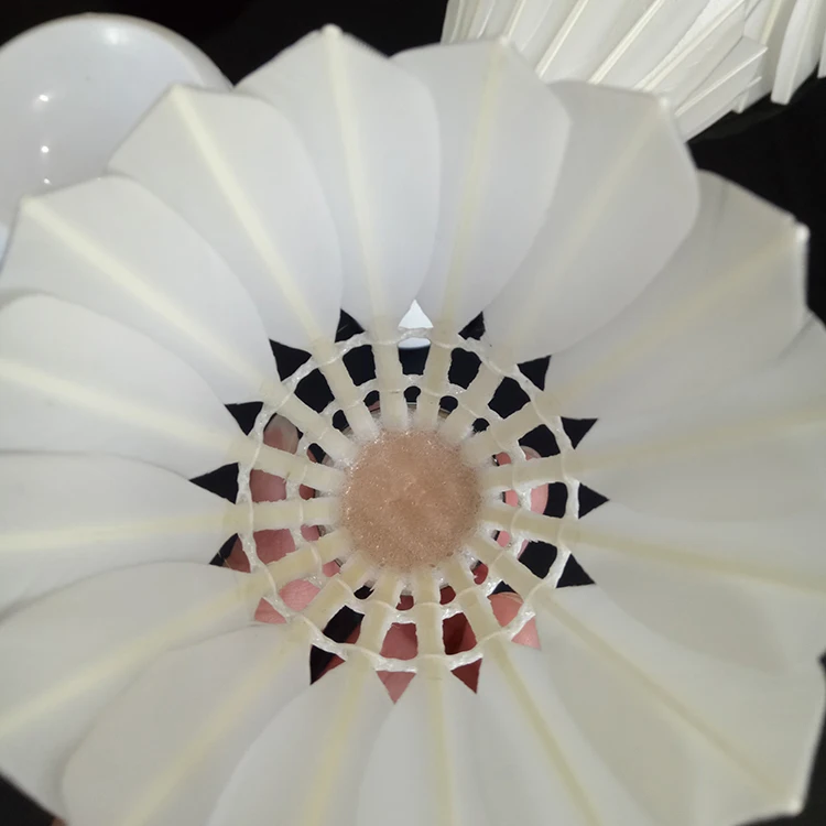 

Class A Duck Feather Badminton Shuttlecock for Indoor Sports