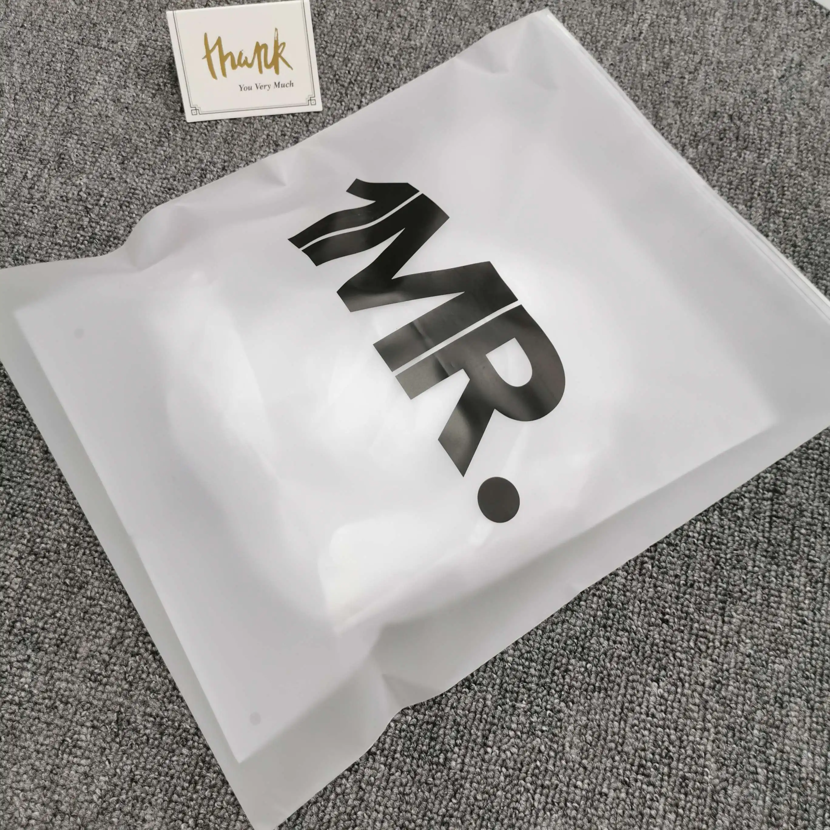 

Custom Poly Zip Lock Biodegradable Frosted sealing zipper lock bag Packing Zipper Garment Packaging Bag To Clothing With Logo