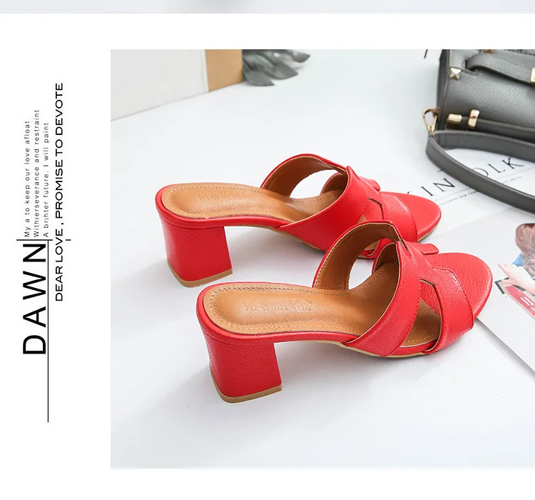 

Wholesale summer fashion wear outdoor sandals with medium and thick heels, Black,red,white