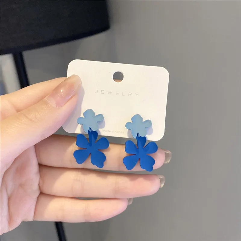 

S925 silver needle Korean temperament simple ins wind blue flower earrings female sweet fashion wild earrings ear clips