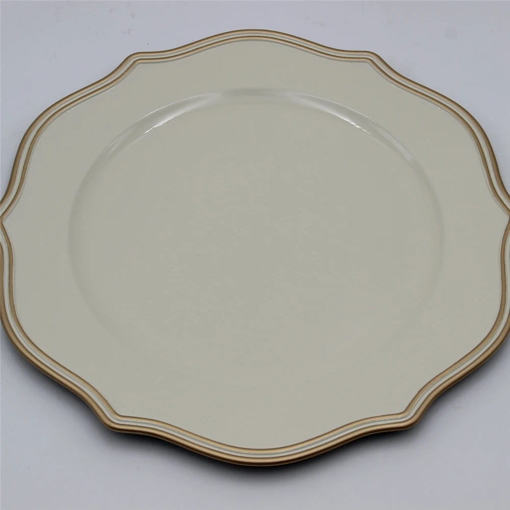 

strawberry shape plastic food container decoration fruit plate Anti-Slip snack tray