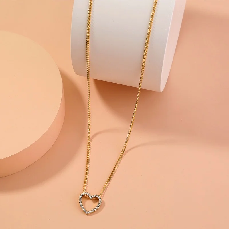 

Niche Design Necklace Female Ins Cold Wind Simple Diamond Heart-shaped Pendant Clavicle Chain