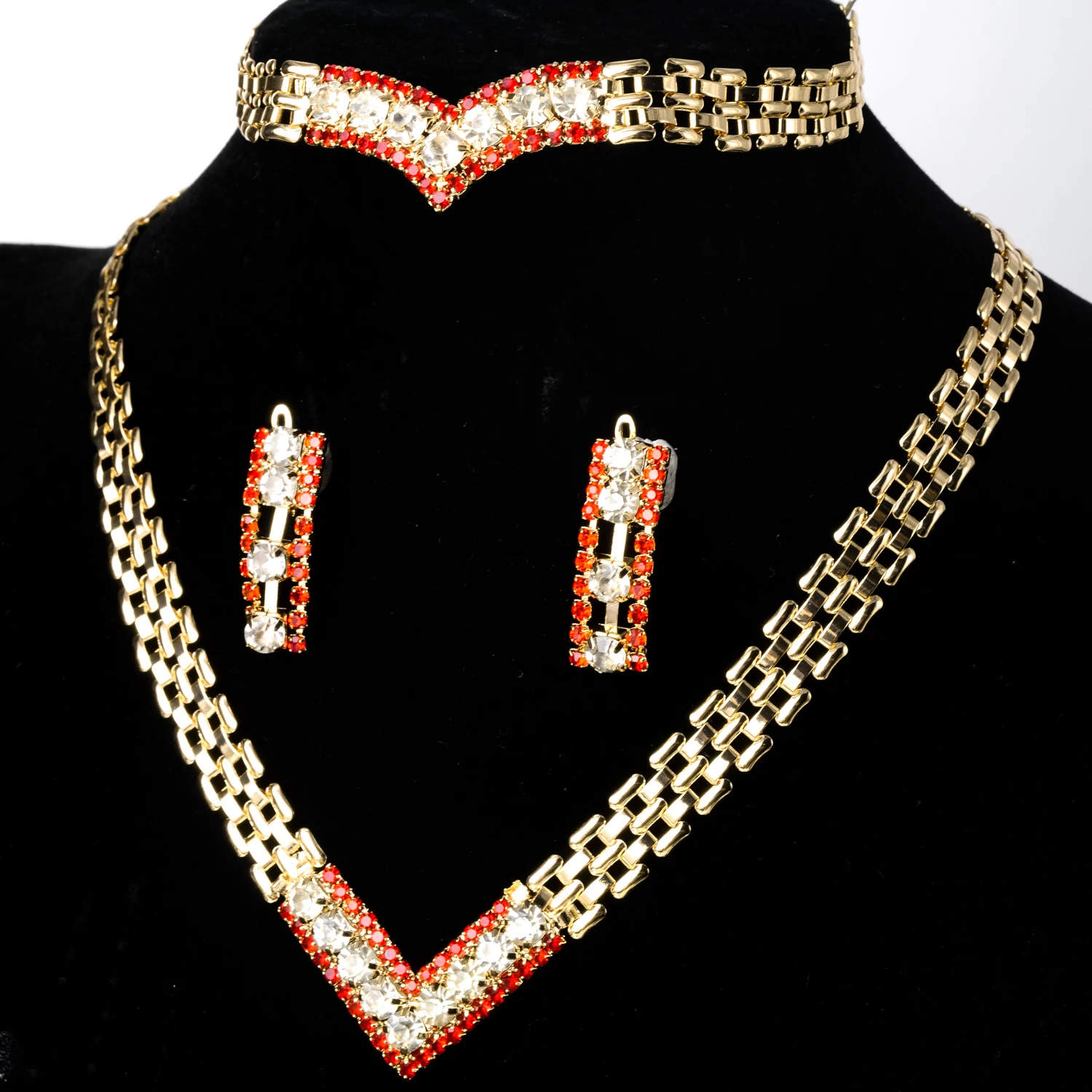 

2021 new design star-shaped fashion jewelry for women with high quality fashion gift necklace earrings pendant