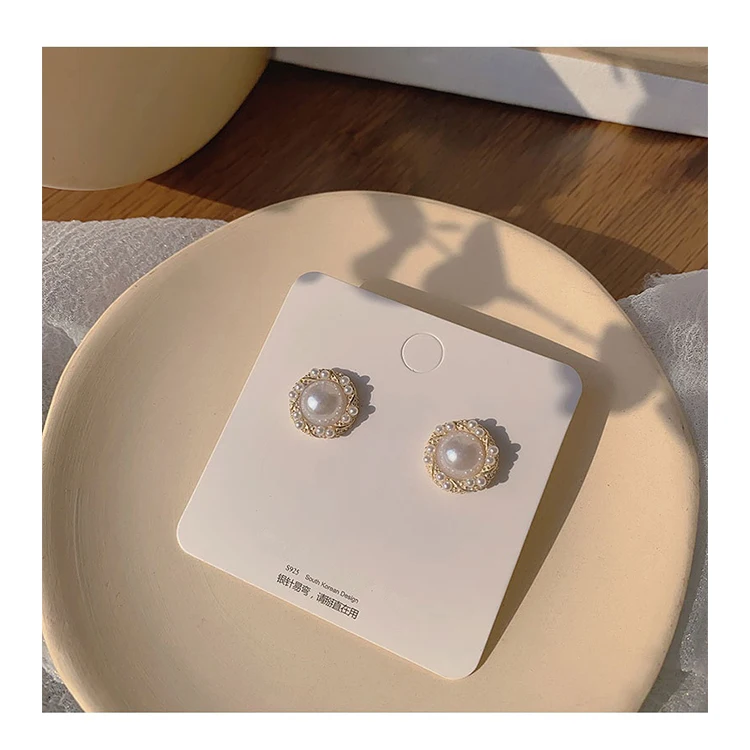 

ADELANTE Custom Logo Temperament Versatile Gold Plated Pearl Stud Earrings