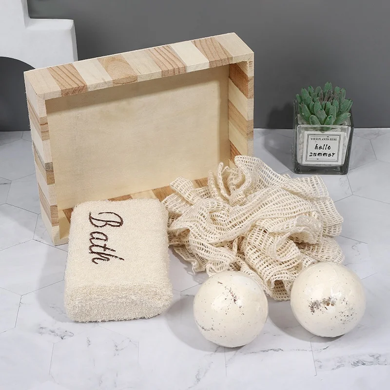 

Wholesale beauty home SPA set bath bomb & shower body gift set