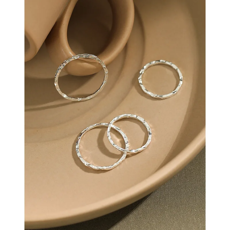

Korean Version Of Irregular Niche Texture Fine Ring S925 Sterling Silver 18k Gold Ring
