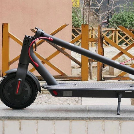 

Victgoal OEM ODM Eu Warehouse New Adult Foldable Honeycomb Tire M365 Electro 350w 8.5inch Folding Kick Cheap Electric Scooter