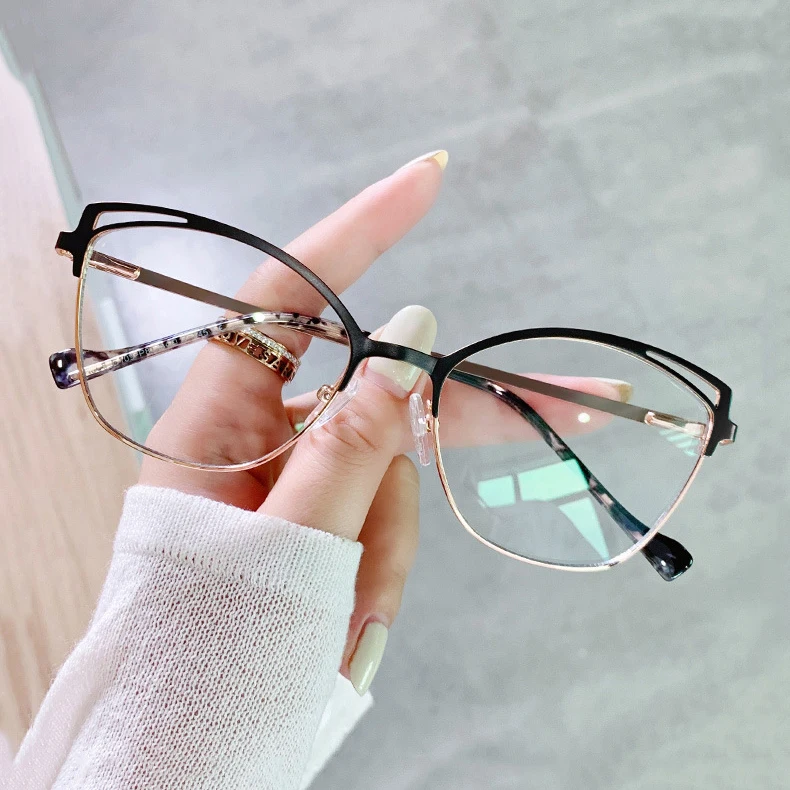 

2021 Retro Cat Eye Spring Hinge Metal Glasses Frame Women Fashion Clear Anti Blue Light Eyewear Men Optical Frame