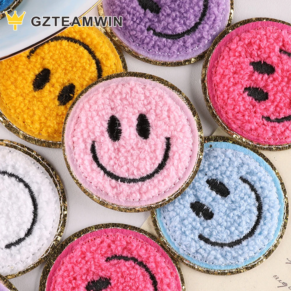 

Custom Wholesale Garment Accessories Smiling Face Anime Hat Clothes Embroidery Designer Chenille Patches