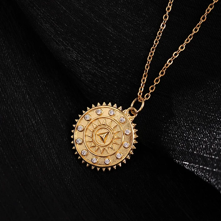 

Retro Design 18K Real Gold Plated Geometric Zigzag CZ Round Pendant Necklaces Crystal Sun Necklaces For Girl