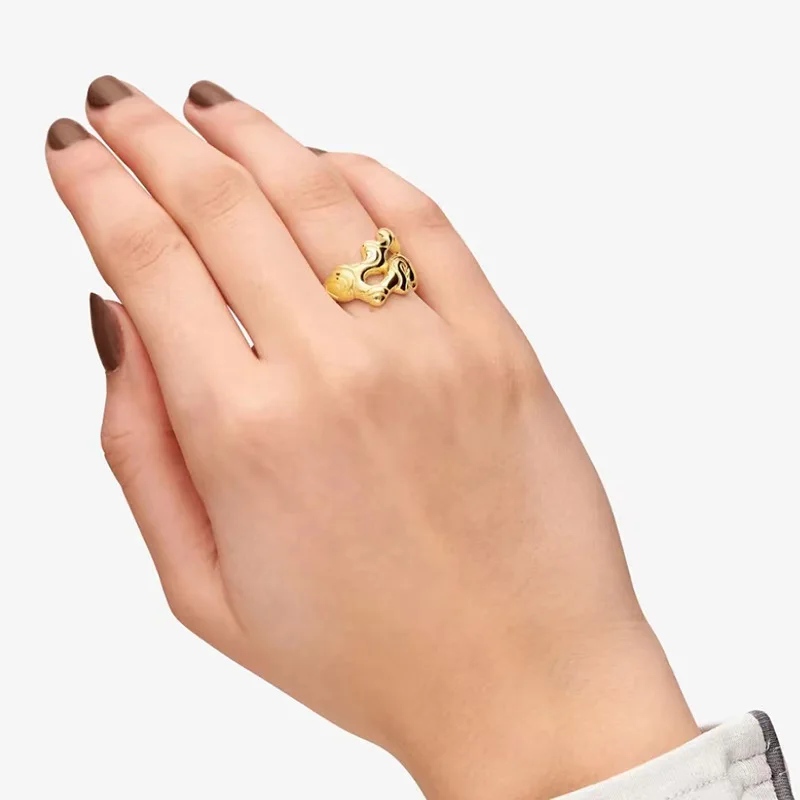 

Joolim High End 18K Gold Plated Stainless Steel Chunky Fluid Abstract Irregular Lips Rings for Women Finger Ring Wholesale