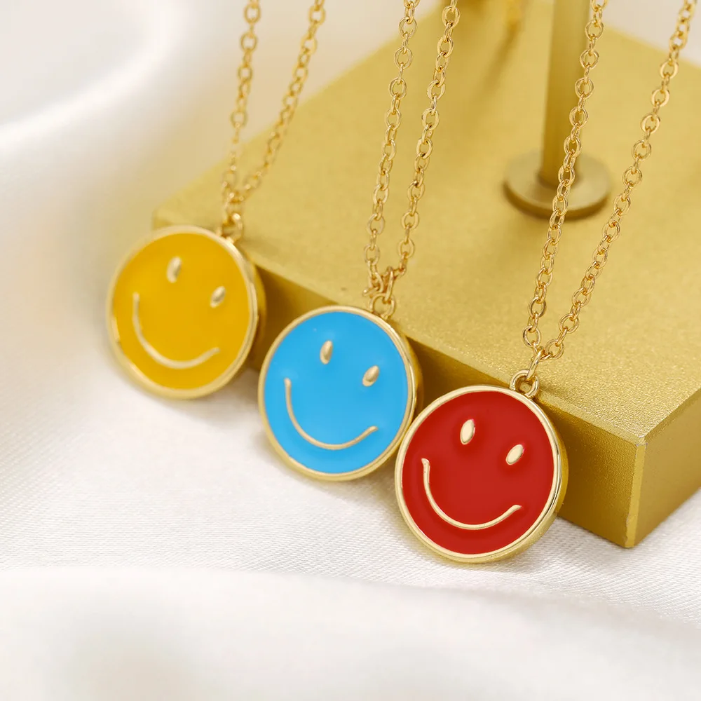 

Wholesale 18K Gold Plated Real Gold Plated Colorful 14mm Smiling Face Pendant Clavicle Necklace