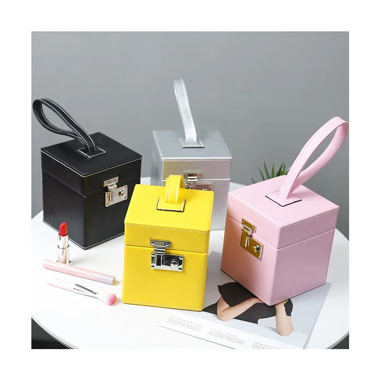 

Designer 2021 Mini Lipstick Hand Bags Ladies Personality Jewelry Storage Small Box Clutch Purses Luxury Handbags For Women