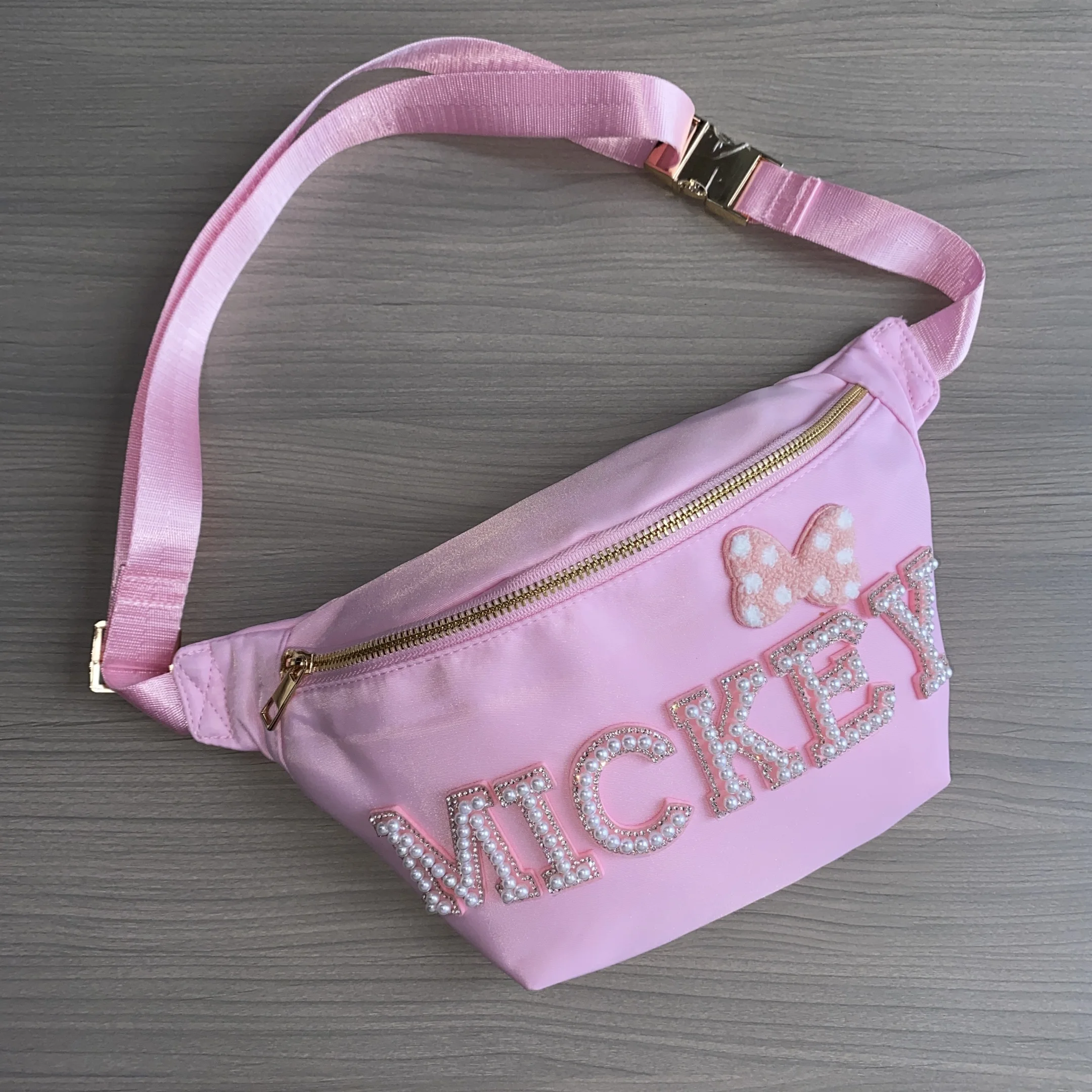 

RTS Vacation Mickey Chenille Patches Waterproof Nylon Jumbo Classic Running Belt Waist Bag Crossbody Purse Fanny Pack Custom