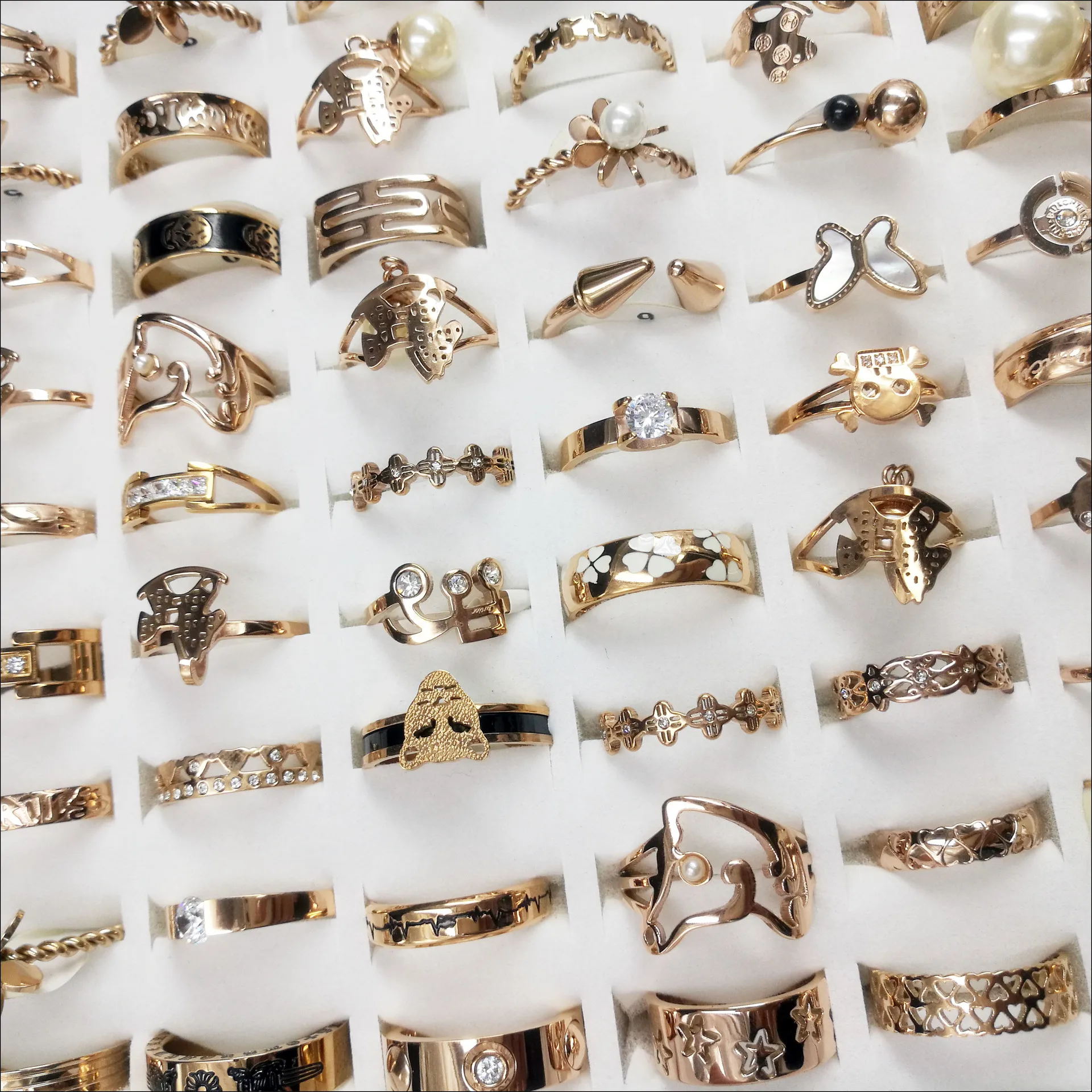 

Wholesale bulk cheap rose gold stainless steel rings men women bulk lot mixed designer rings