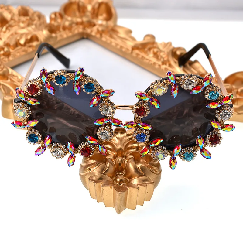 

Rhinestone Chunky Diamond Stone Crystal Decoration Oversized Big Frame Women Ladies Designer Luxury Pearl Fancy Party Sunglasses
