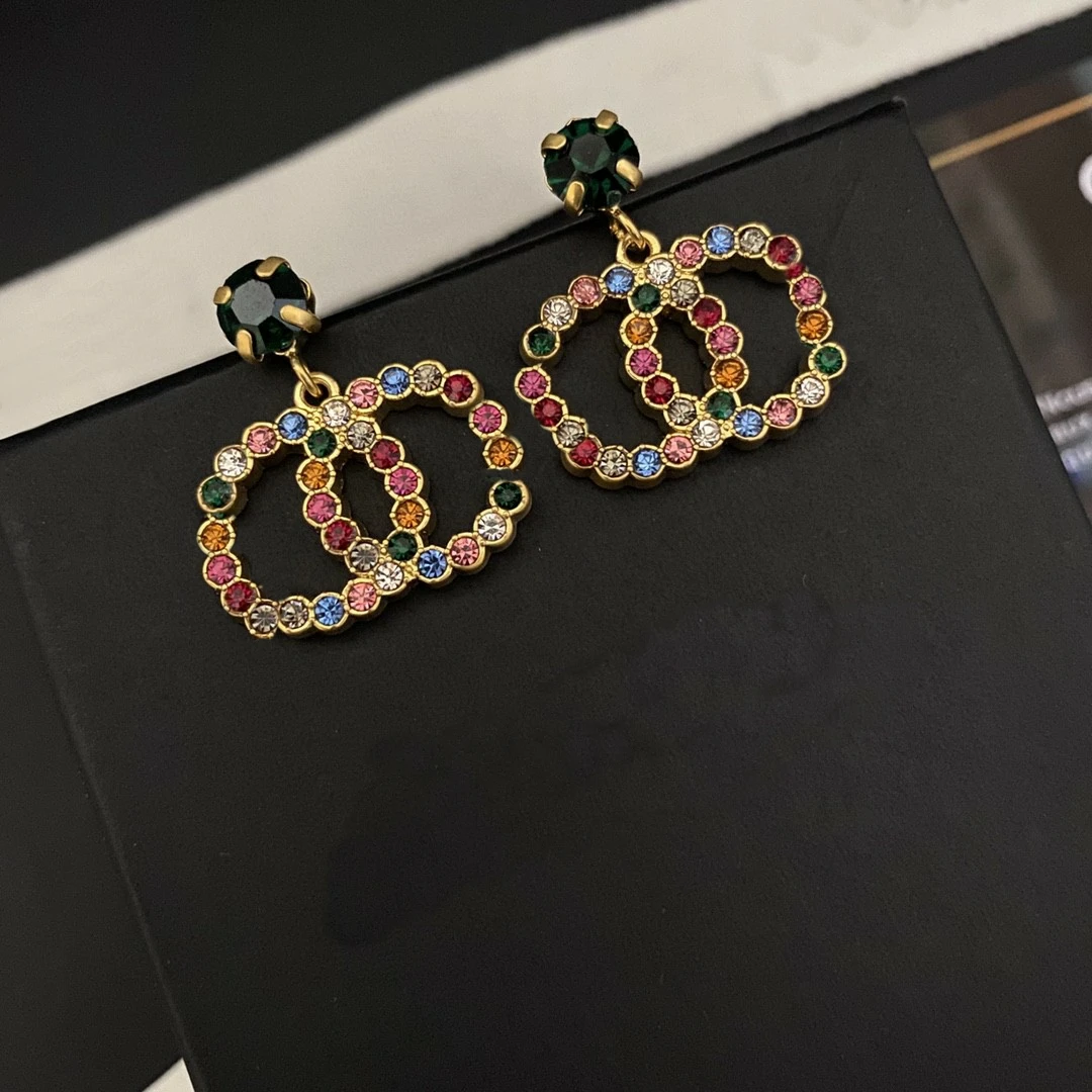 

June new arrival fashion pearl earrings designer jewelry earrings 2021 ladies fancy diamond earrings, Picture shows